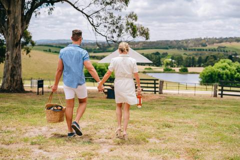 Estate Picnic