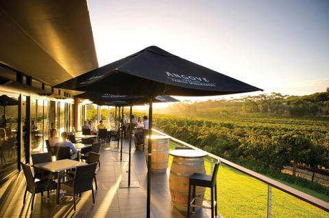McLaren Vale Hop On Hop Off Wine Tour