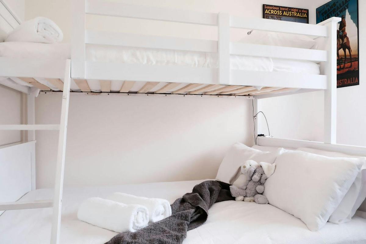 Kids Bedroom - double and single bed