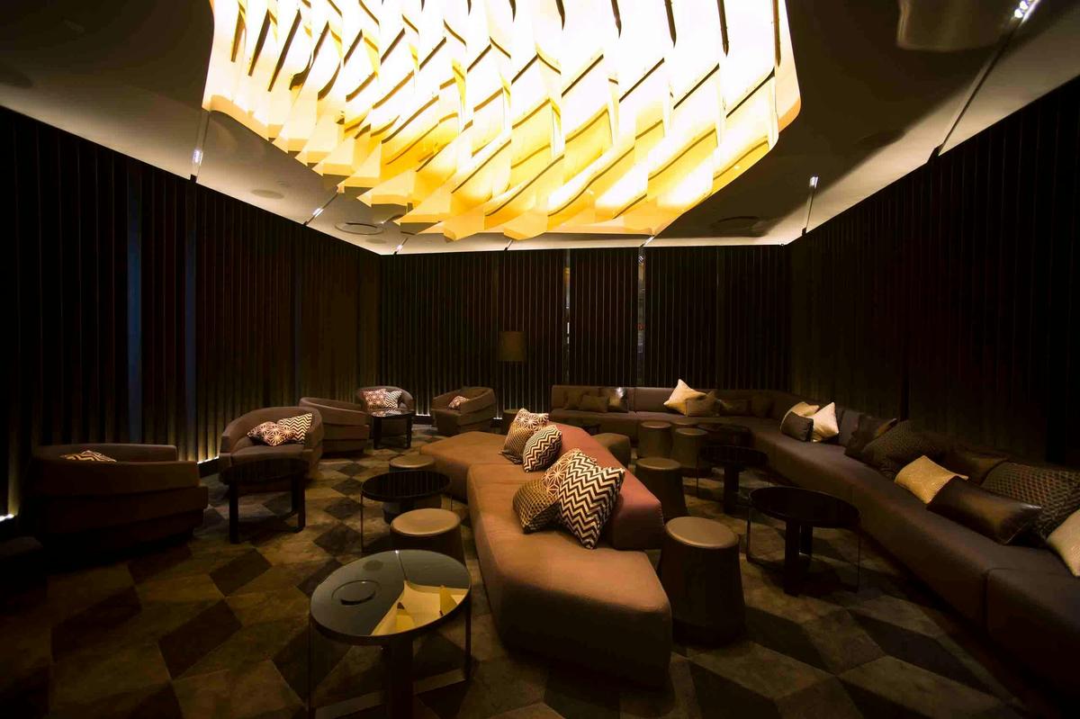 The Collins Bar