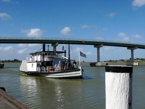 Goolwa Heritage Cruise on PS Oscar W