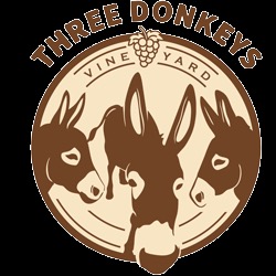 Three Donkeys Vineyard Cellar Door and Tea House