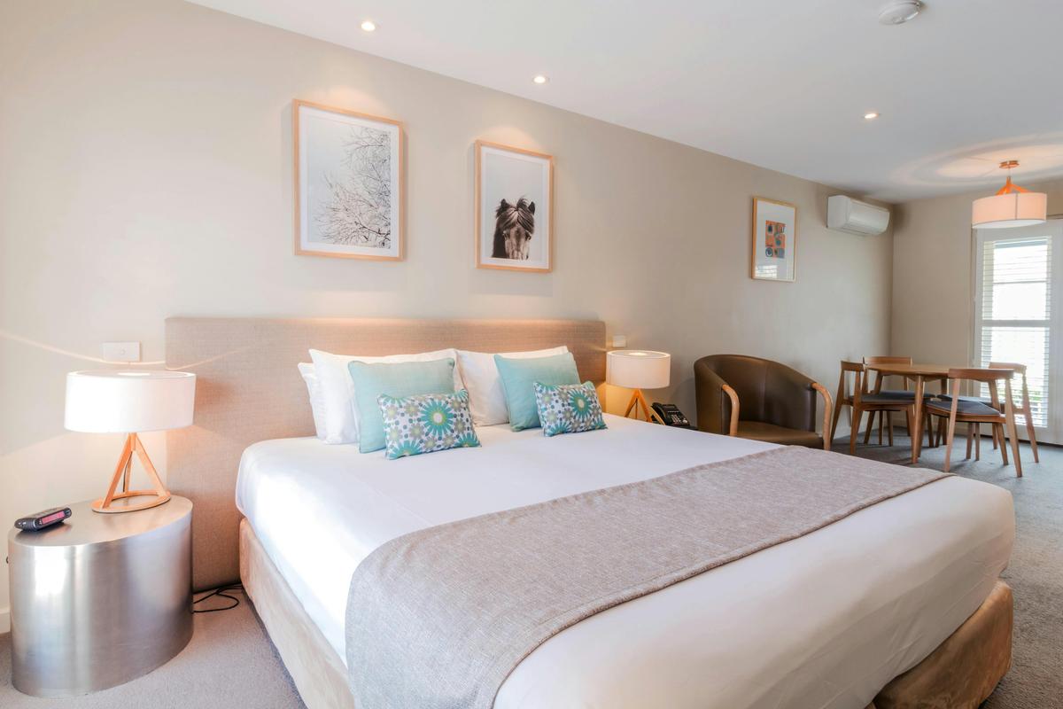 Interior King Bed