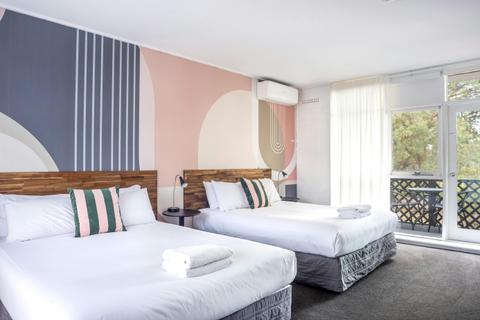 Queen Twin Room