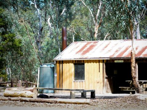 Tinjella Hut Campground