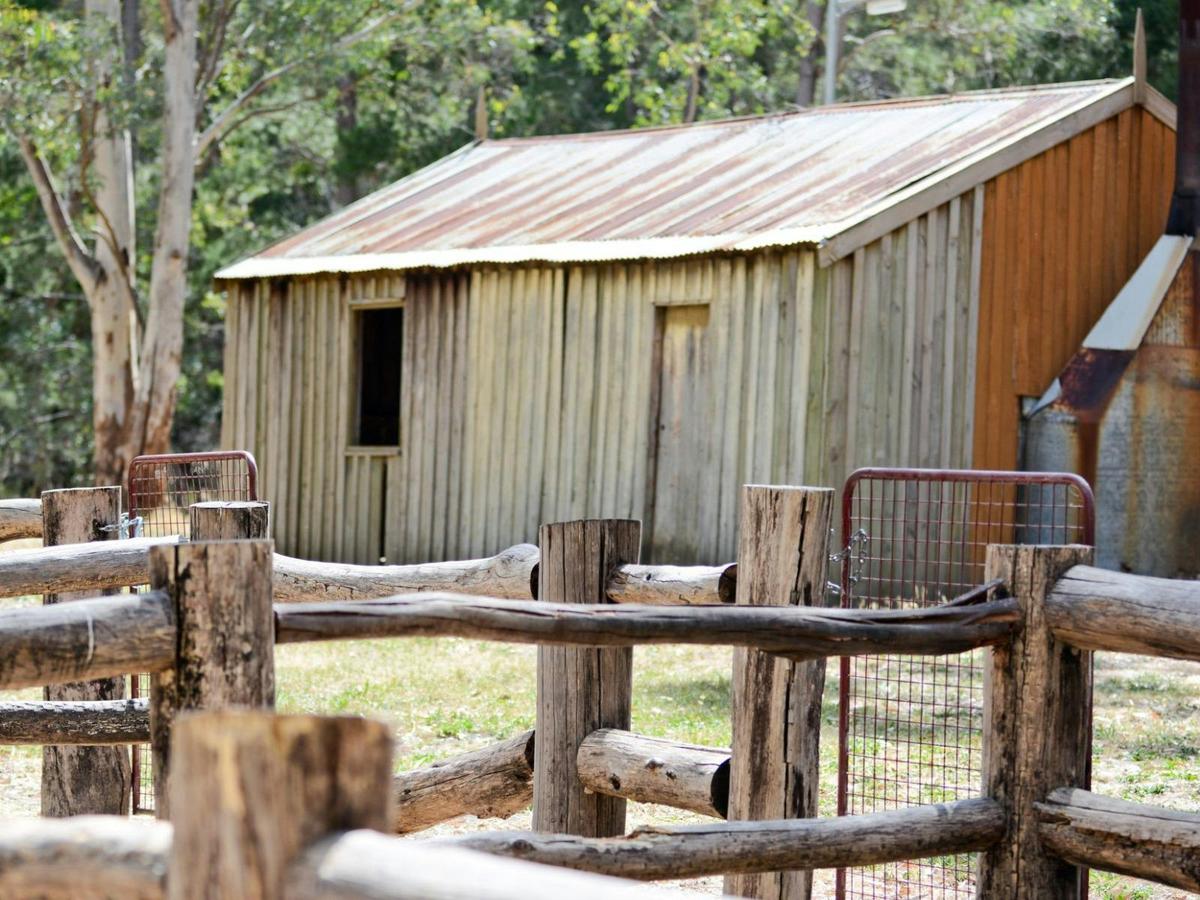 Tinjella Hut Campground