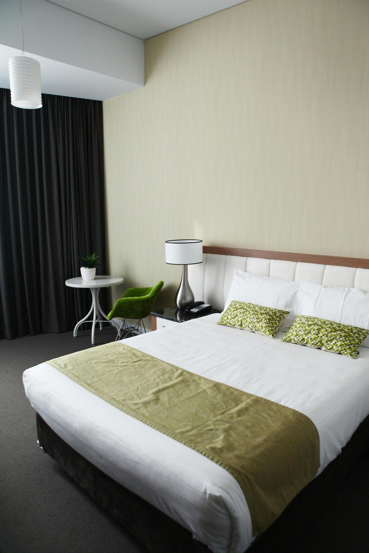 Deluxe Studio Room