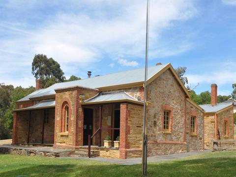 Willunga Courthouse and Slate Museums