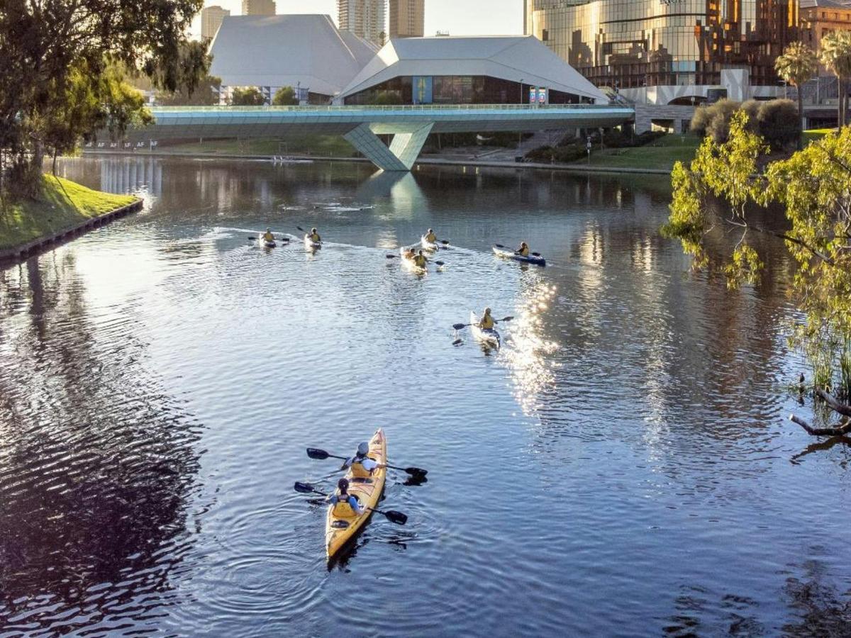Mighty Yowie's Adelaide City Kayak Tour - School Holiday