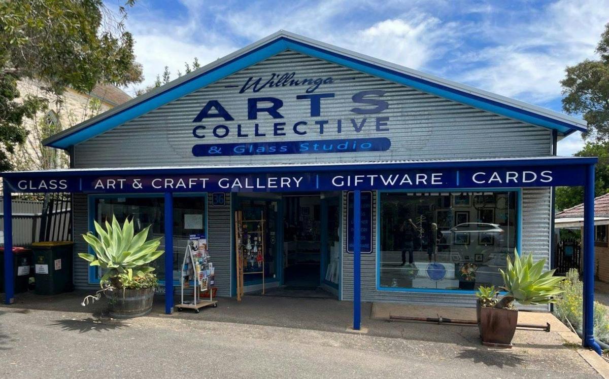Willunga Arts Collective is a beautiful gallery full of artworks created by local artists.
