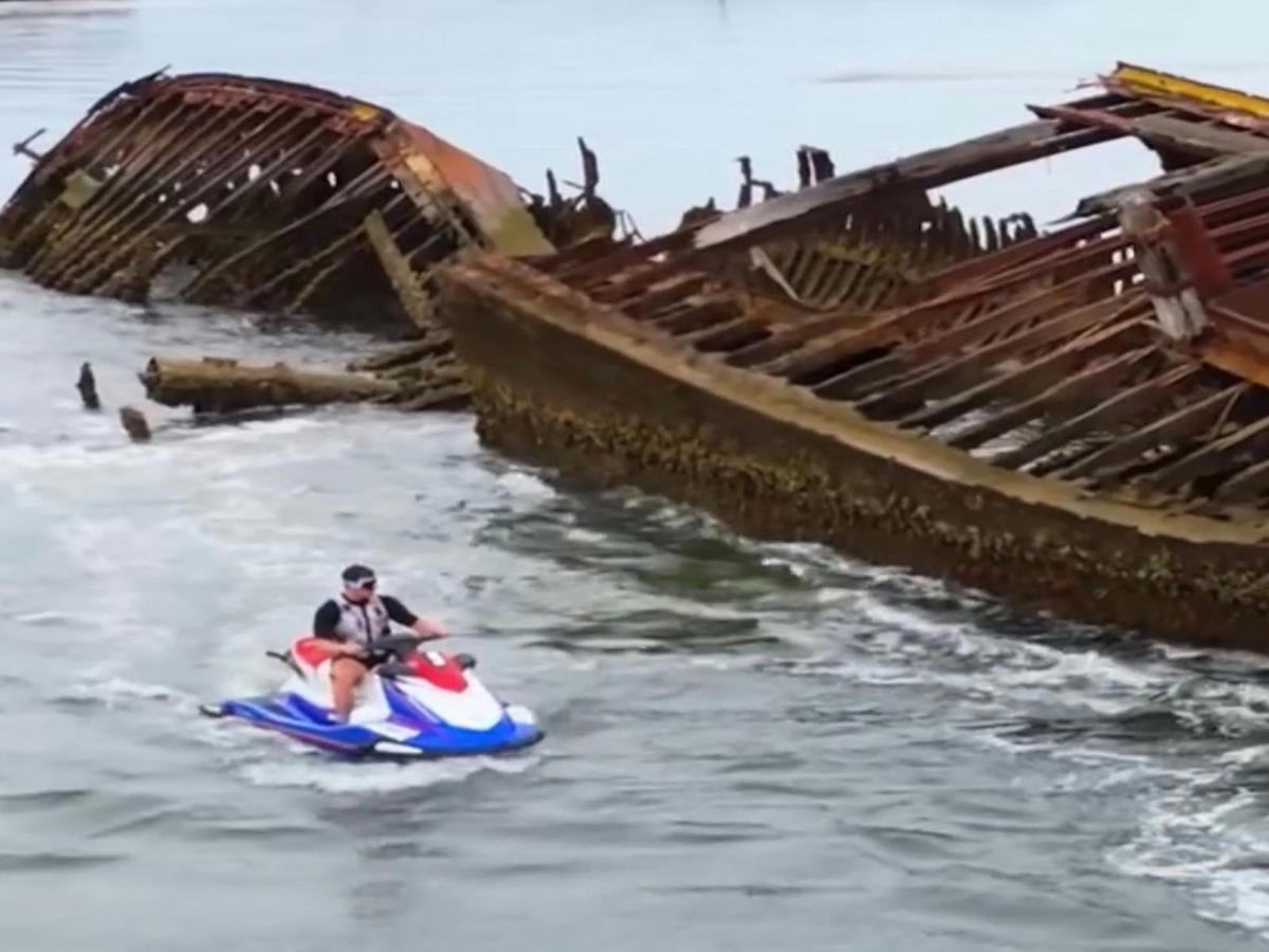 Get Wrecked! Shipwreck Graveyard Jetski Tour!