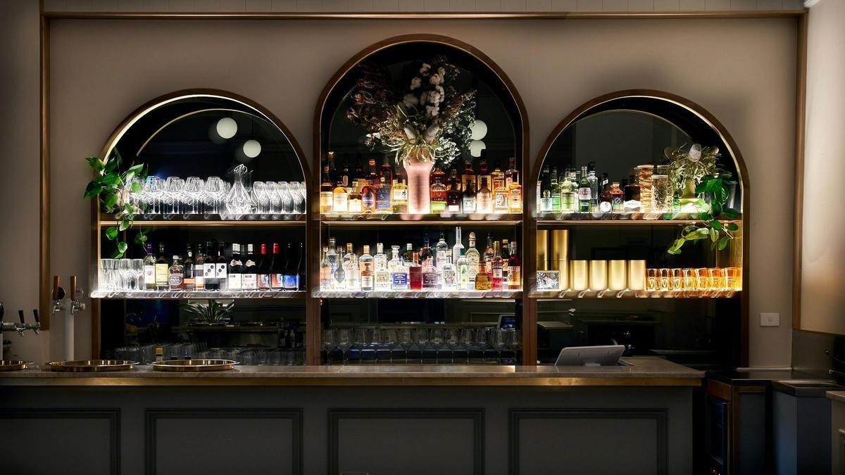 Bar at Vine + Essen