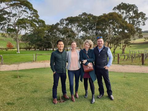 Deluxe Adelaide Hills Experience