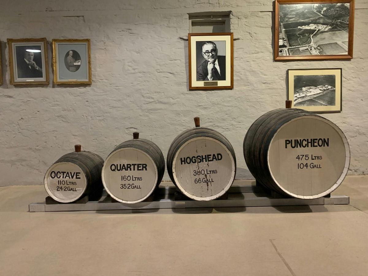 Adelaide Hills Wine Tour Including Penfold's Magill Estate Heritage Tour