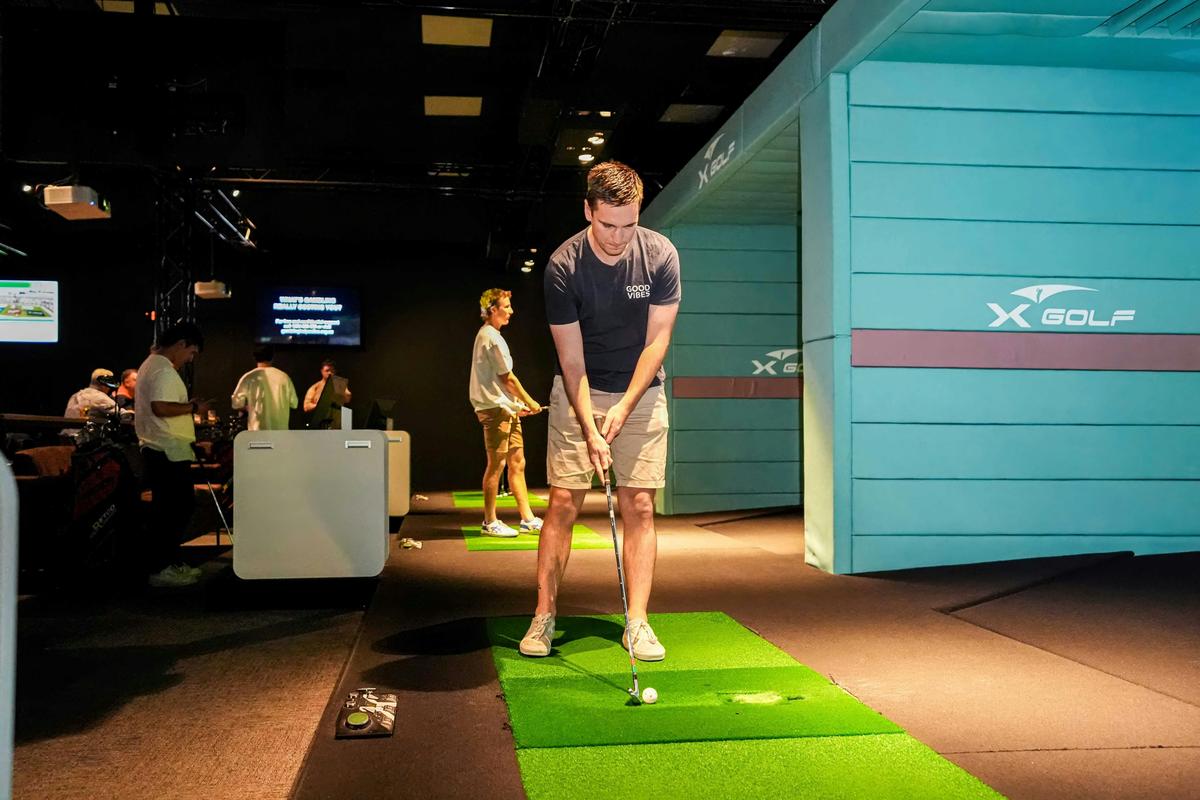 Game play mode or just have a hit and some fun. X-Golf offers many forms of play