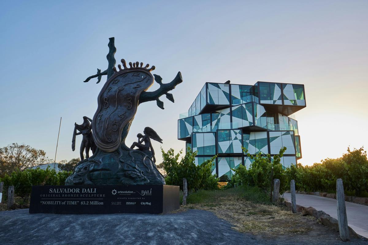 McLaren Vale North Hop On Hop Off Wine Tour