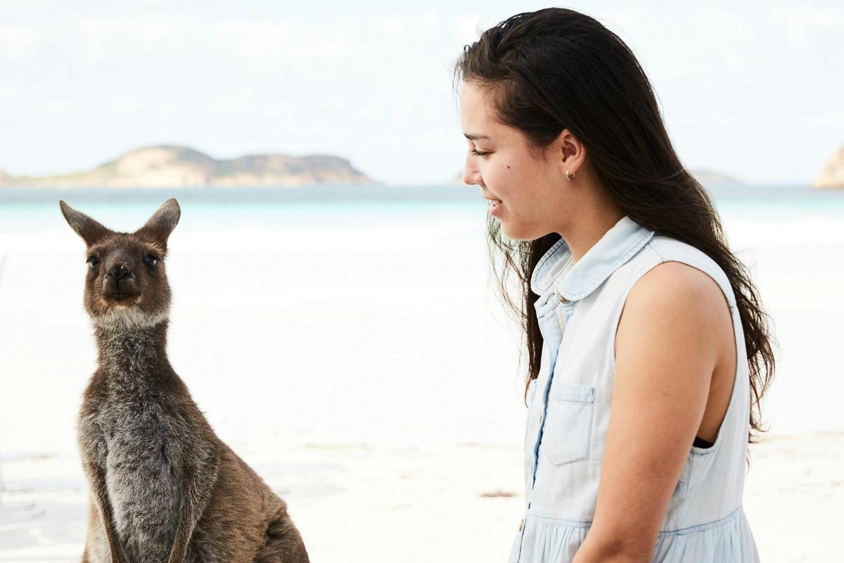 10 Day Adelaide to Perth Private Tour - The Great Australian Wilderness Journey