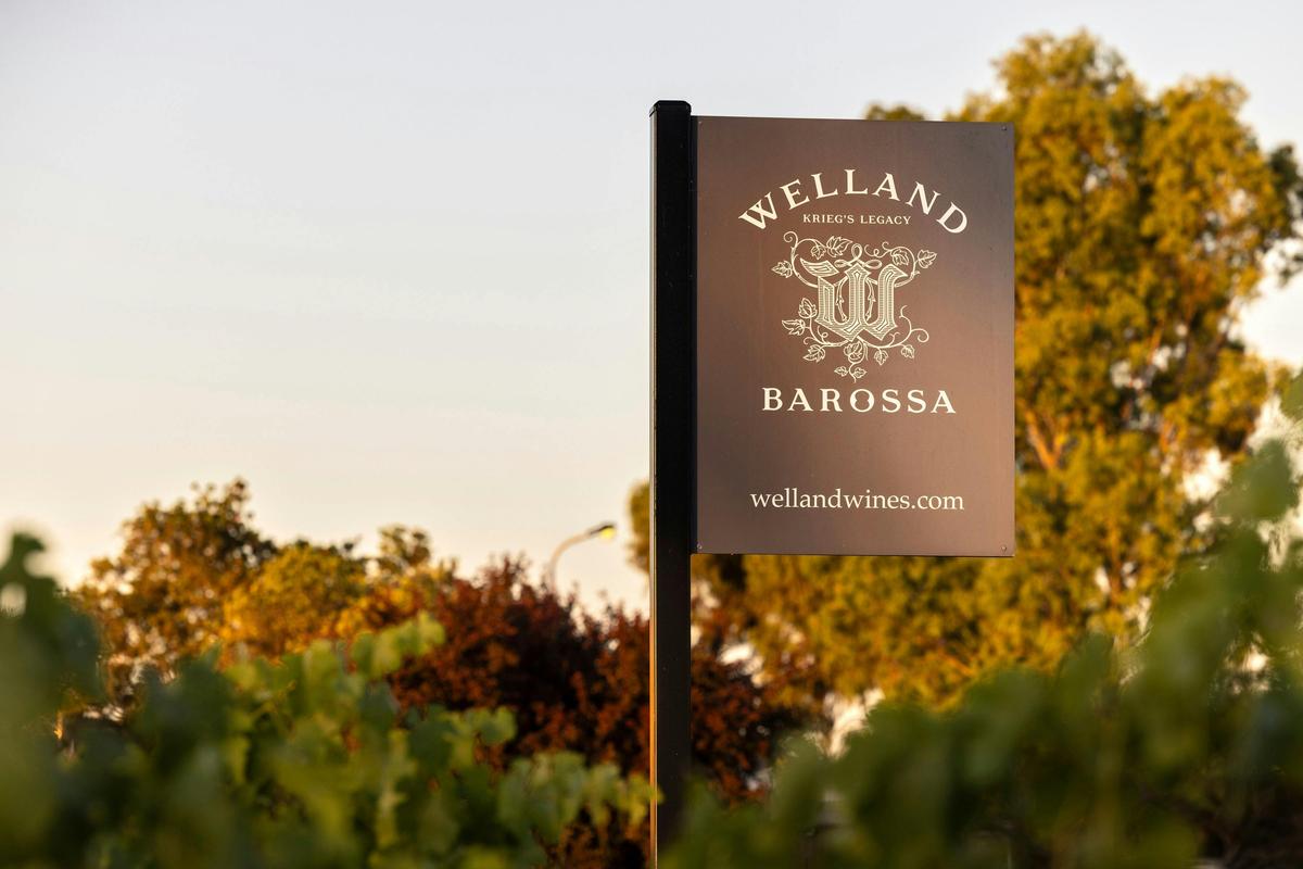 WELLAND SIGN