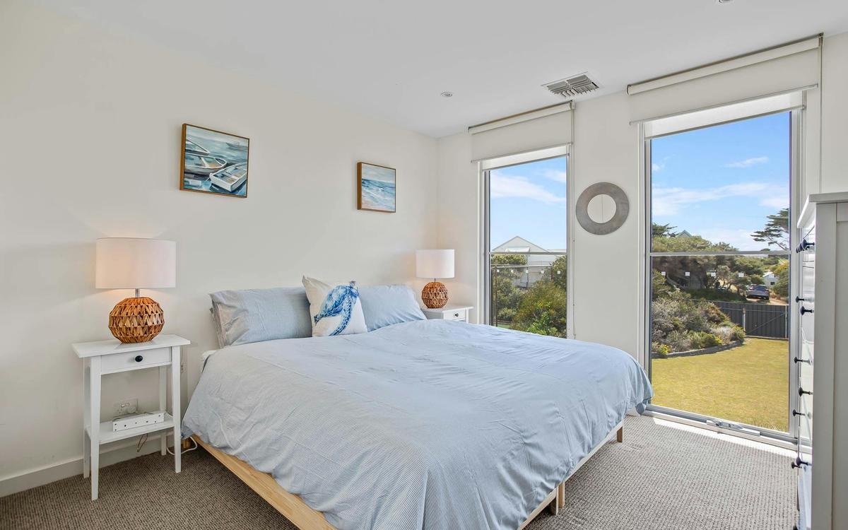 Waikiki Bedroom