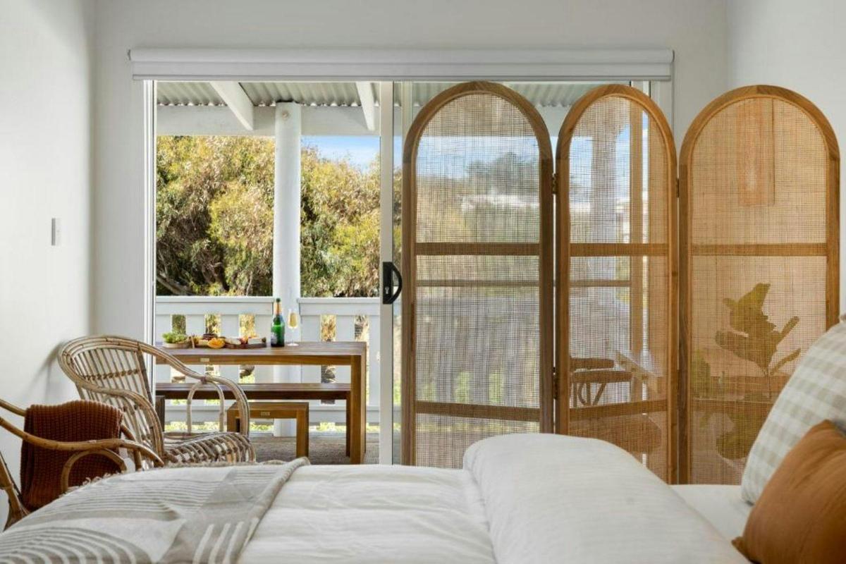 Master Bedroom with study and balcony