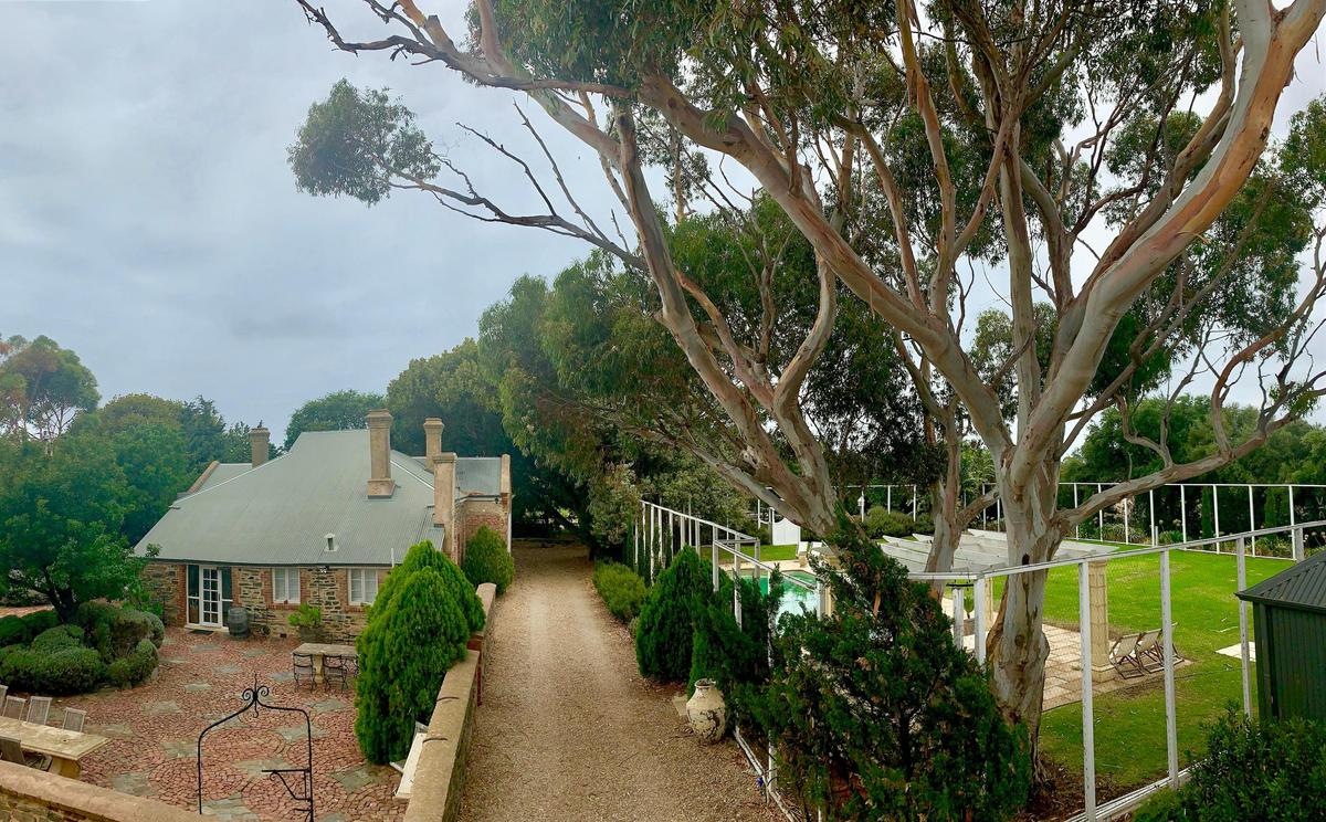 Our pool and garden areas are the perfect location for both a sit down marquee or cocktail wedding.
