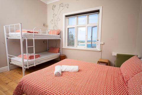 Queen Plus 3 Ocean View