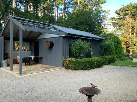 Winemakers Hut