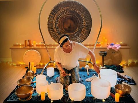 Sound Bath: Therapeutic Sound for Deep Rest