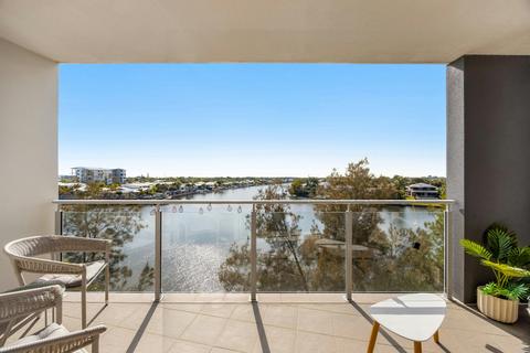 Broadwater 1 Bedroom Apartment
