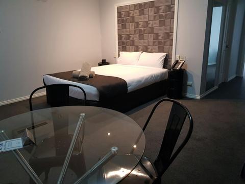 2 Bedroom Executive Family Suite
