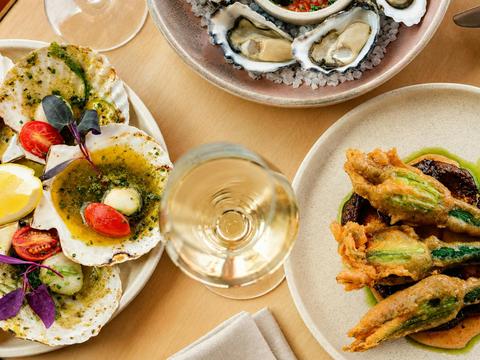 The Summer Soirée | Signal Box X Molly Morgan Wines