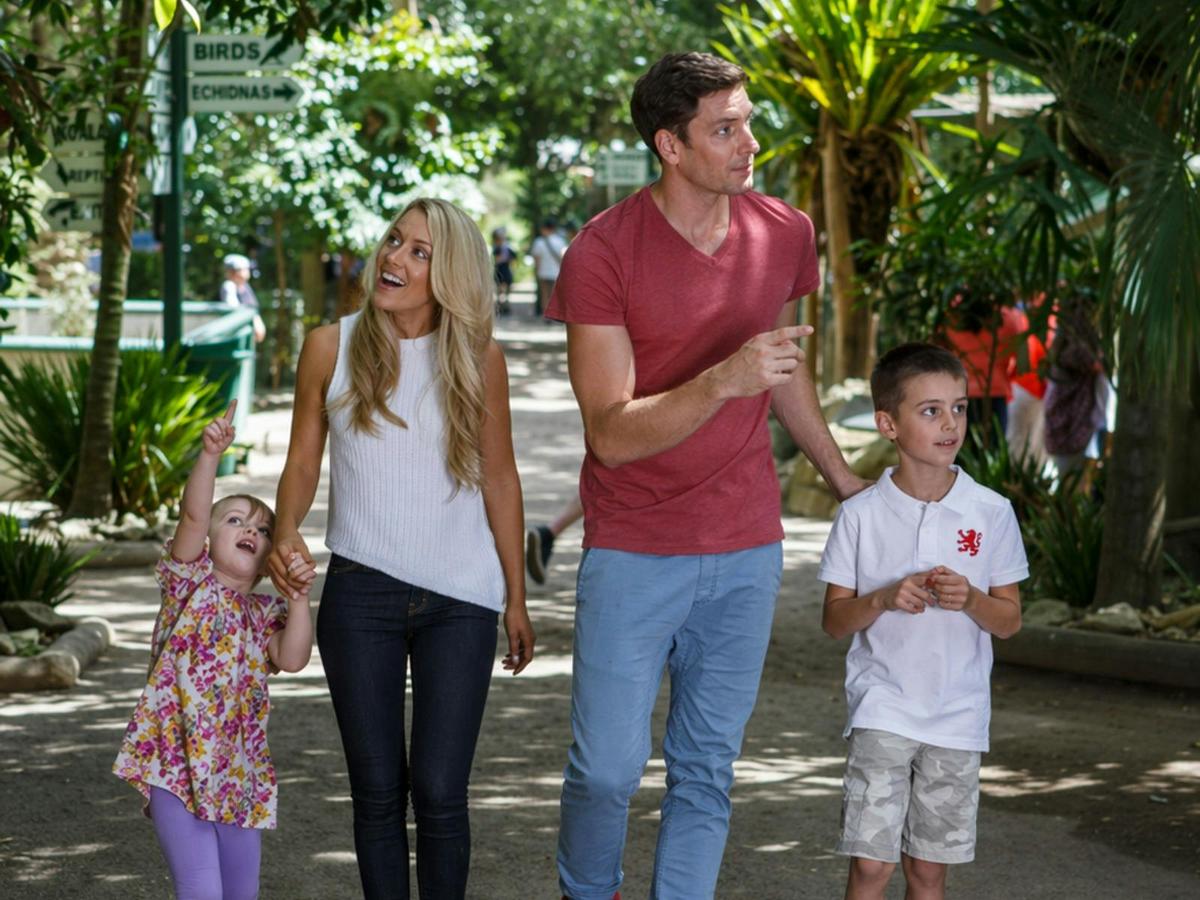 A Family Day at Featherdale