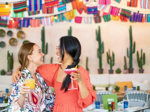 Bottomless Brunch at Julios