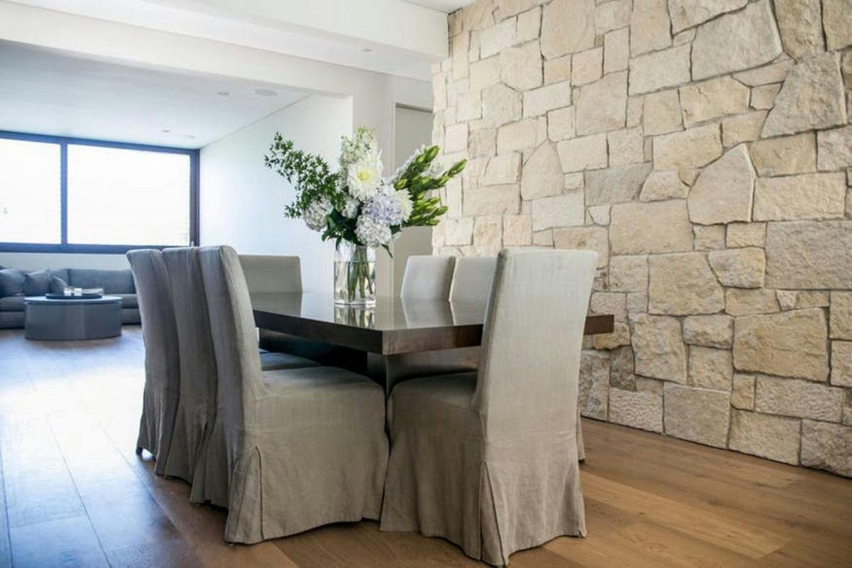 Villa Bronte Blanchfield