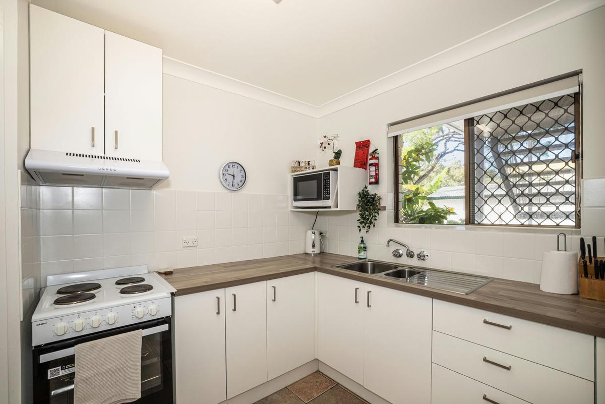 Great Views Ground Floor Unit
