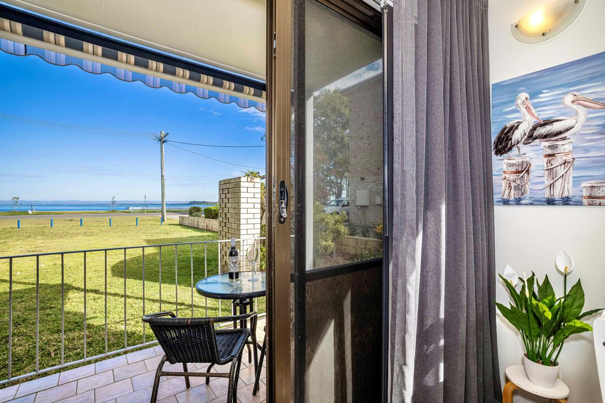 Great Views Ground Floor Unit