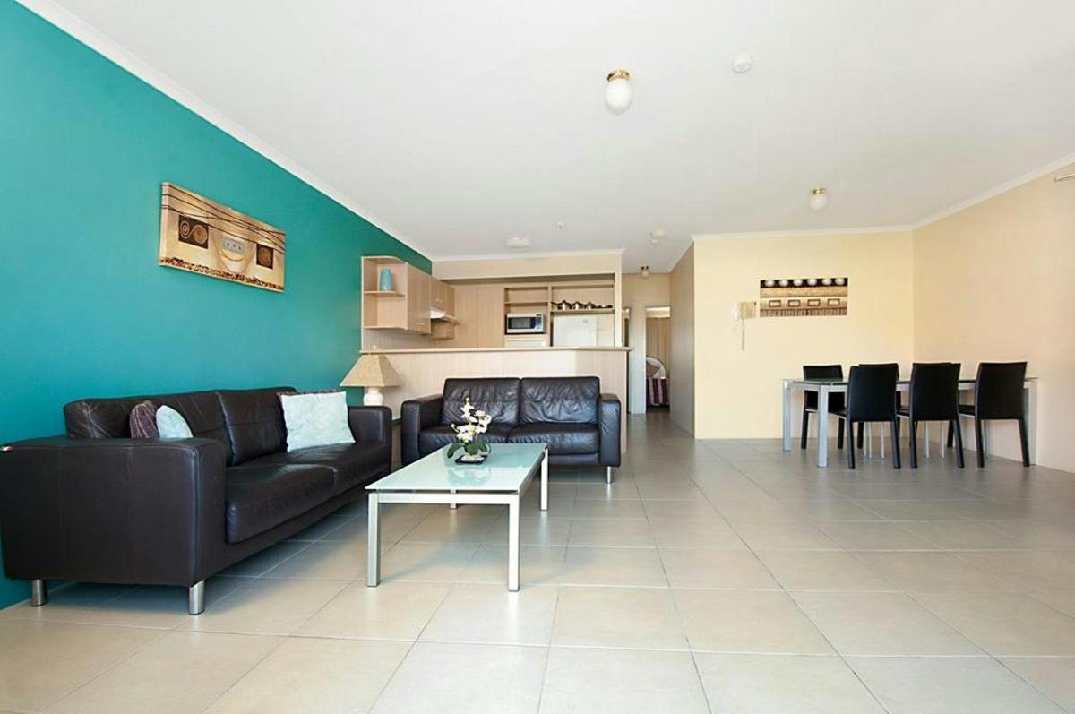 2 Bedroom Budget Apartment