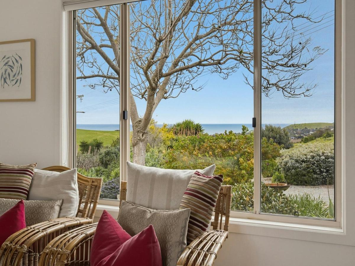 The Horizon on Willson | A Coastal Stay with Room to Breathe