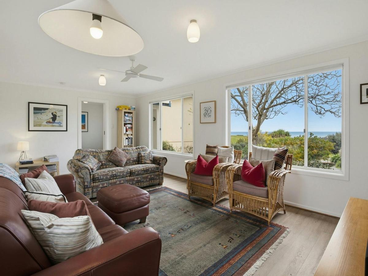 The Horizon on Willson | A Coastal Stay with Room to Breathe