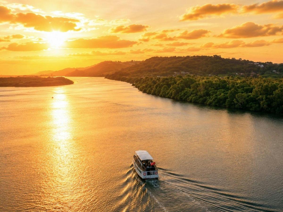 NYE Afloat: Sunsets, Sips and Fireworks