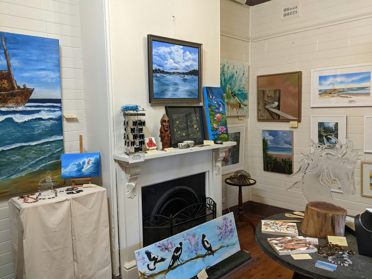 Tinkat Alley Art Studio gallery