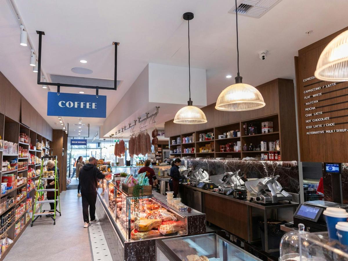 Deli 2
