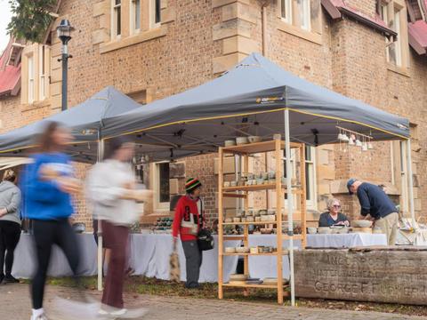 Alan Baker Art Gallery Mini Market
