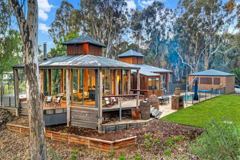 The Treehouse Moama