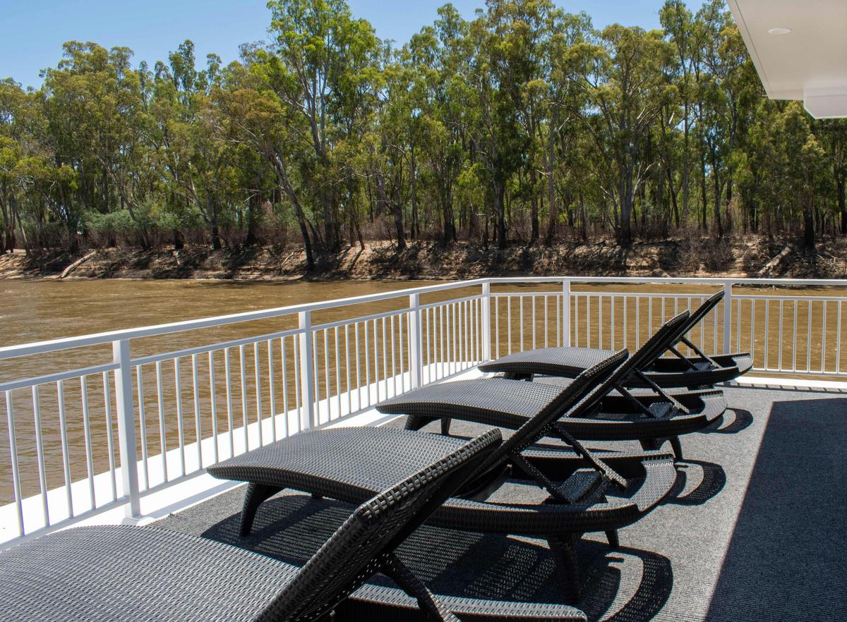 Prestige Sun Deck