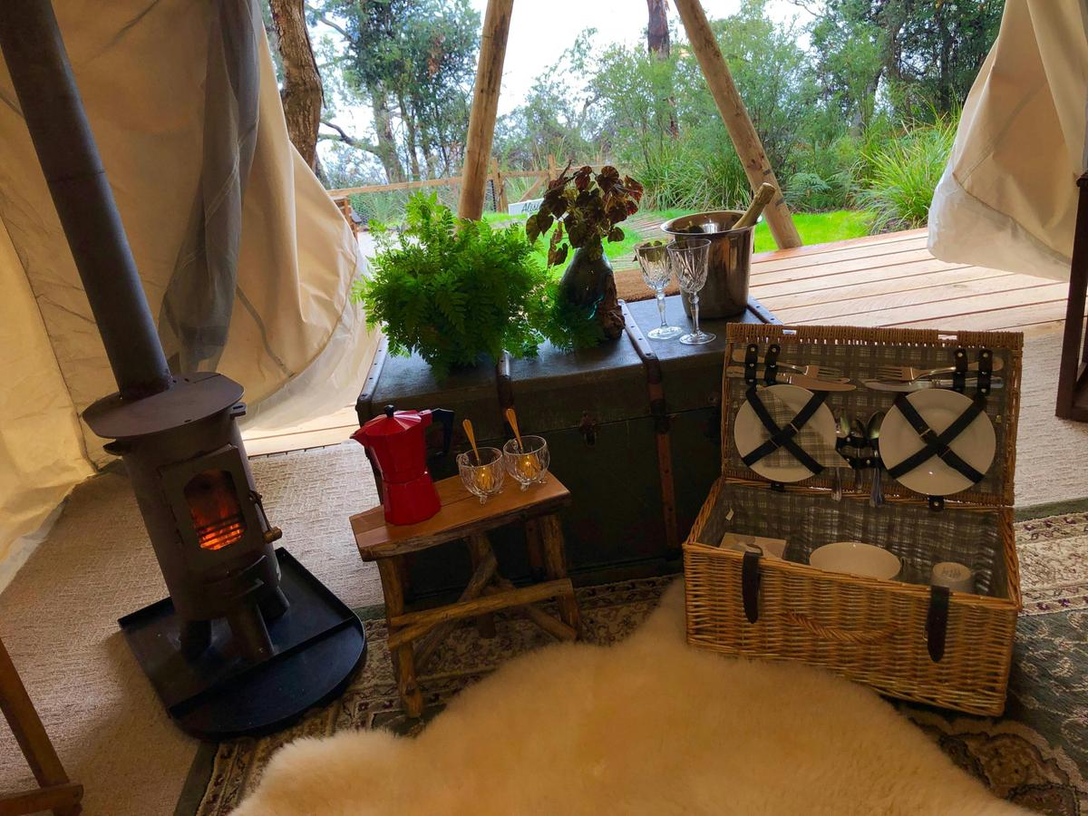 Wingtons Glamping
