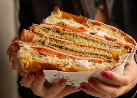 Délisia Panino and Espresso