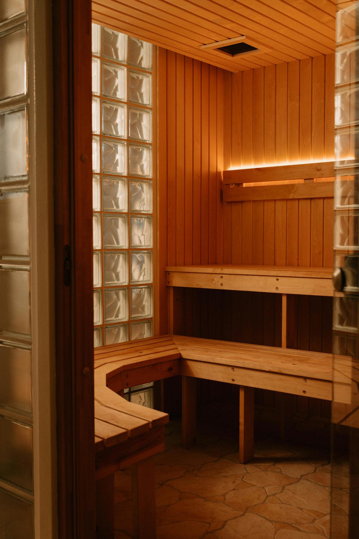 Mineral Bathhouse