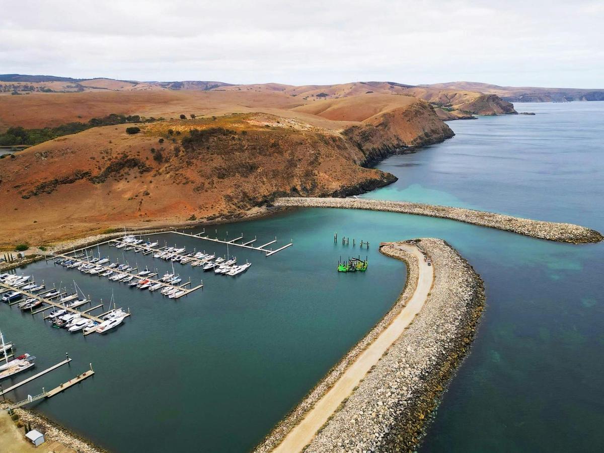 Wirrina Cove