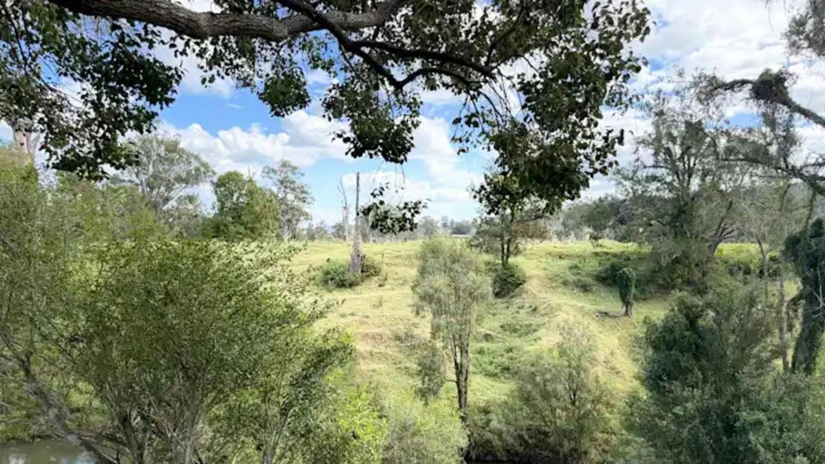 Green Meadows Riverside Camping